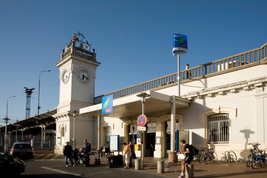 Superbe Appart Entier Au Pied De La Gare Rer, A 15 Min De Paris & Orly Juvisy-sur-Orge Extérieur photo